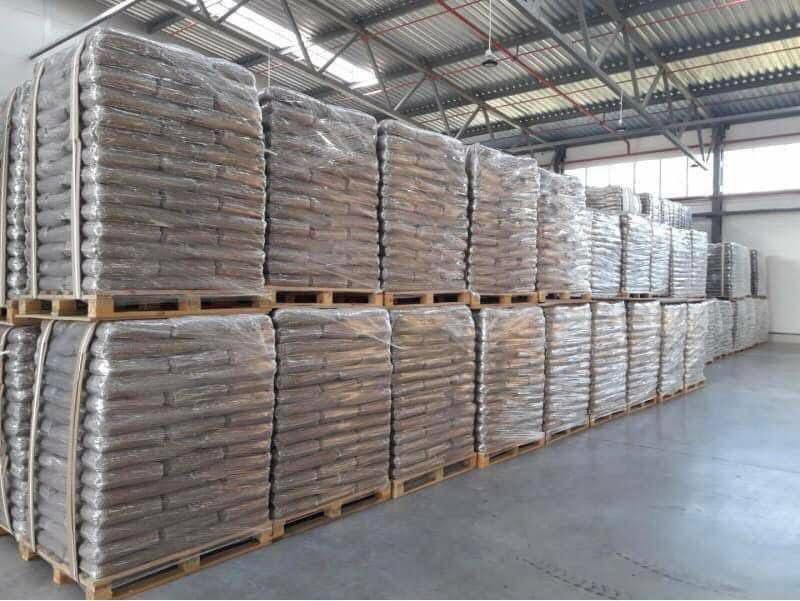 Wood pellets 60 bags per ton. Min order 10 ton - Image 3
