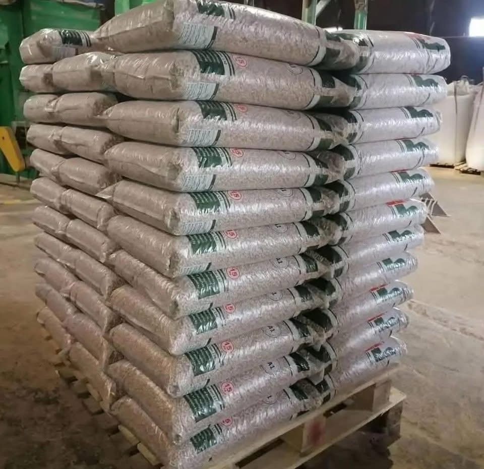 Wood pellets 60 bags per ton. Min order 10 ton - Image 7